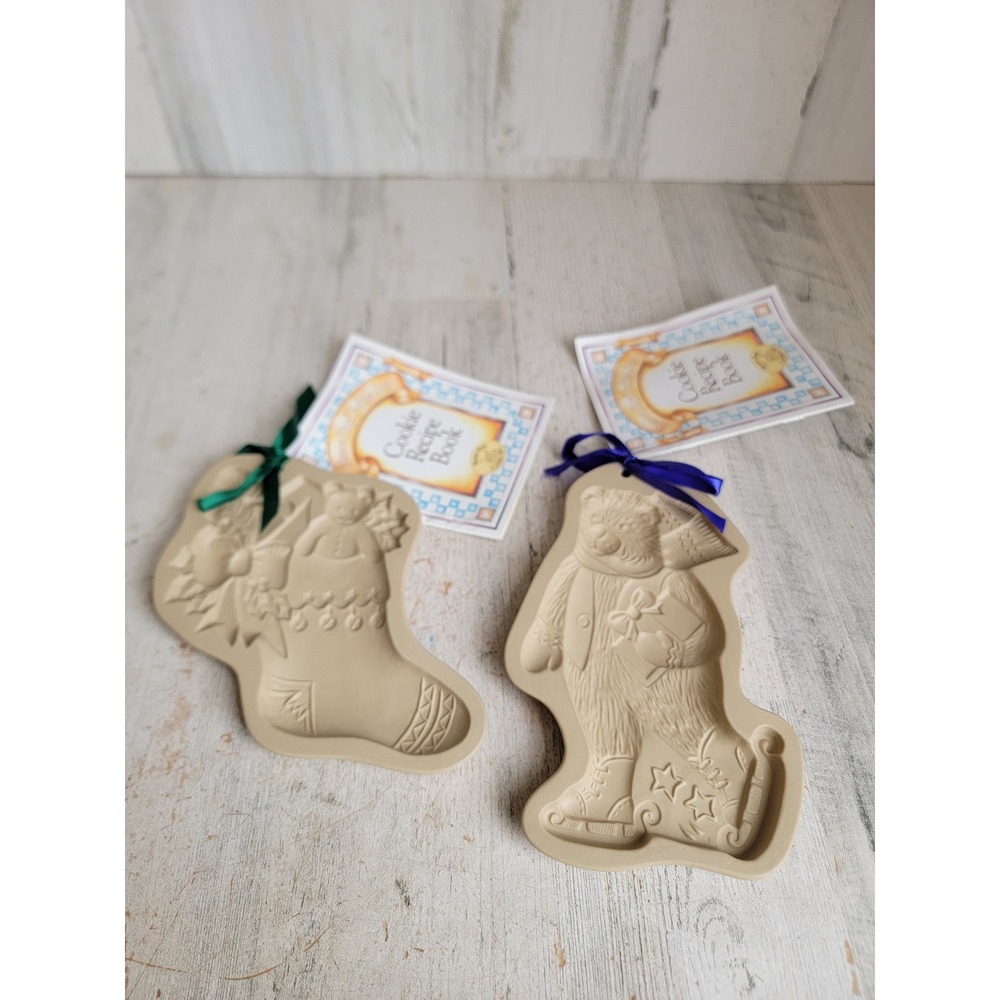 Vintage brown bag art stocking bear ice skating cookie cutter Xmas set